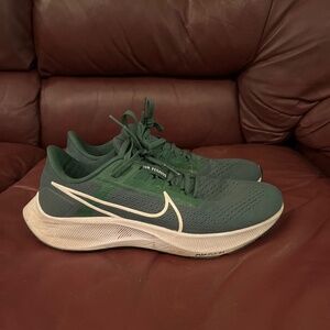 Nike Air Zoom Pegasus 38